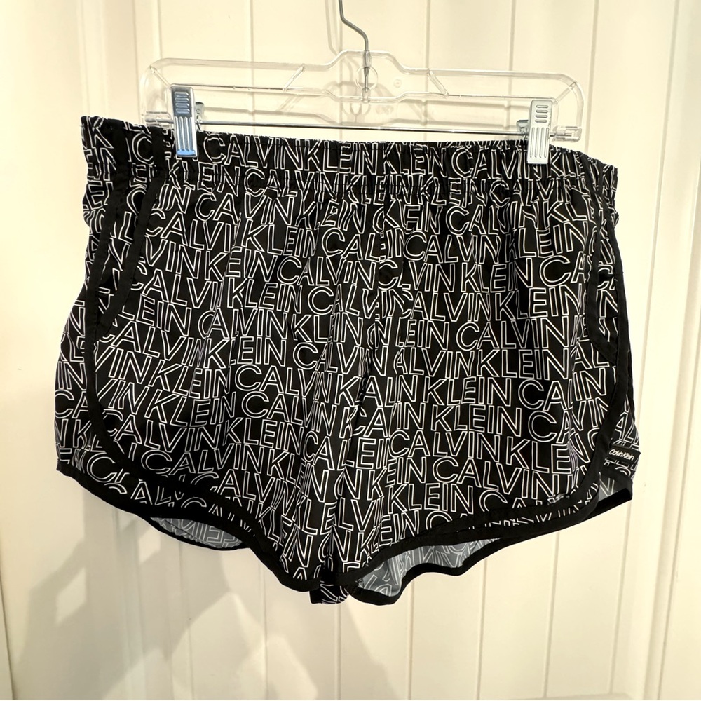 Calvin Klein Athletic Shorts w Drawstring & Pockets